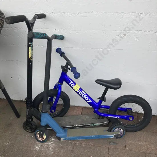 Torpedo7 Balance Bike, 2 x Invert Scooters